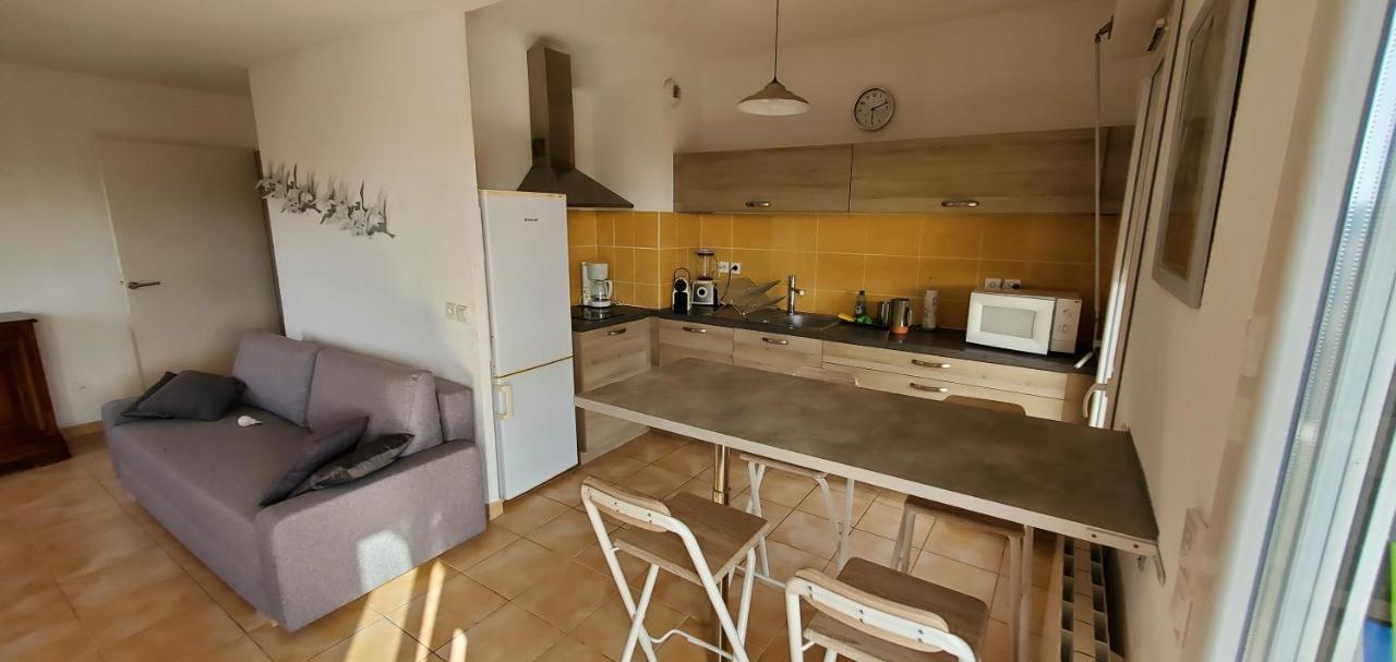 Residence Les Arts 2 อาร์ลส์ ภายนอก รูปภาพ